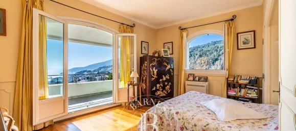 6 bedrooms Villa in Bastia, France No. 84879 19
