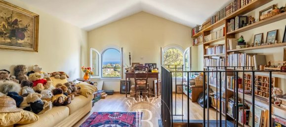 6 bedrooms Villa in Bastia, France No. 84879 2