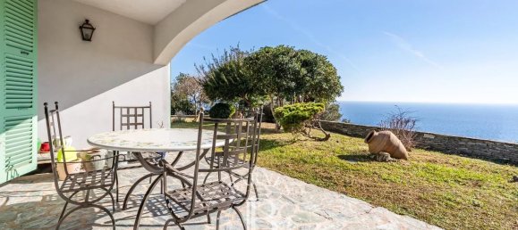 6 bedrooms Villa in Bastia, France No. 84879 7