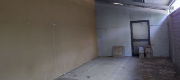 555m² Commercial property in Mantua, Italy No. 364357 2