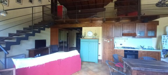 Casa de 2 dormitorios en Agrate Conturbia, Italy No. 358075 2