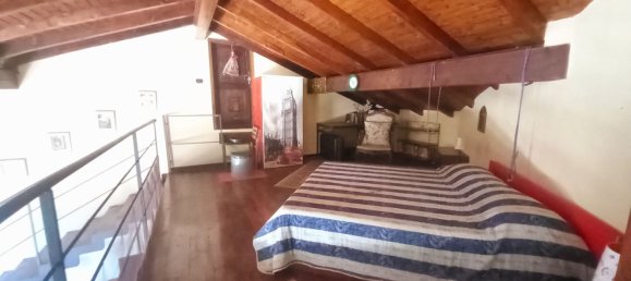 Casa de 2 dormitorios en Agrate Conturbia, Italy No. 358075 24