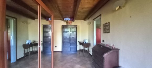 Casa de 2 dormitorios en Agrate Conturbia, Italy No. 358075 8