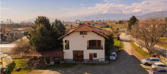 9-Zimmer Villa in Pinerolo, Italy, Nr. 237834 94