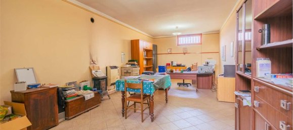 9-Zimmer Villa in Pinerolo, Italy, Nr. 237834 32