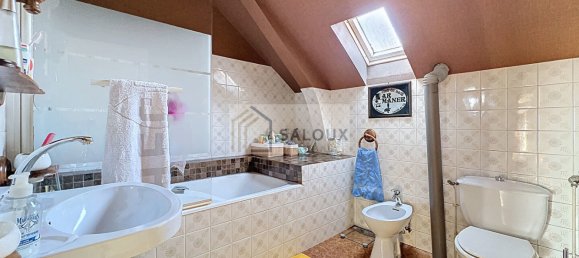 2 bedrooms Building in Muzillac, France No. 200693 12