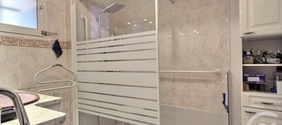 4 bedrooms House in Suevres, France No. 85559 7