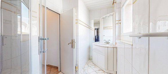 Apartamento de 4 habitaciónes en Wiener Neustadt, Austria No. 251597 13