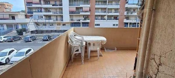 3 chambres Appartement à Rome, Italy No. 337125 11