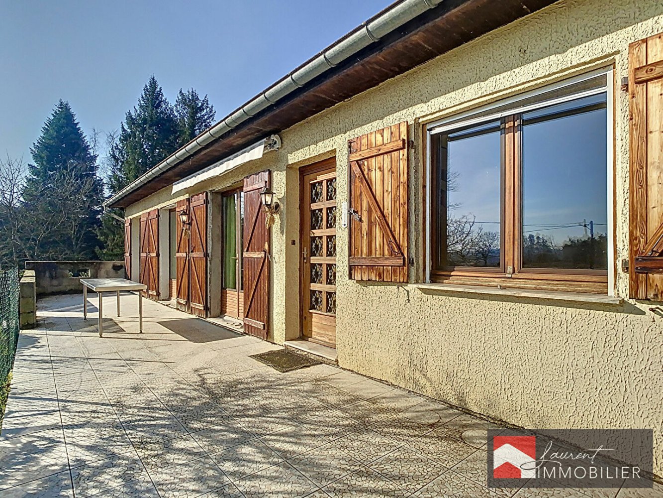 4 bedrooms House in Ratenelle, France No. 193129