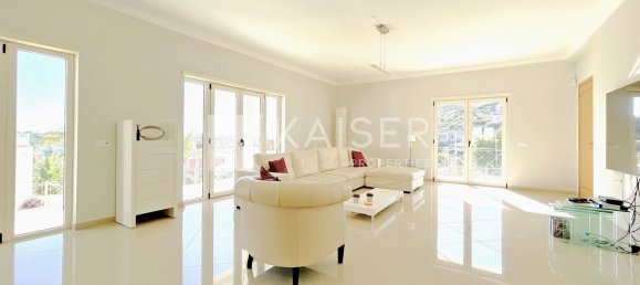4 bedrooms House in Albufeira, Portugal No. 125520 2
