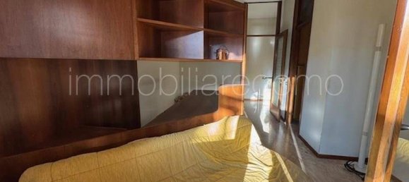 1 bedroom Apartment in Como, Italy No. 327096 9