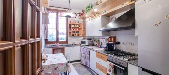 5 rooms Villa in Castenaso, Italy No. 38557 4