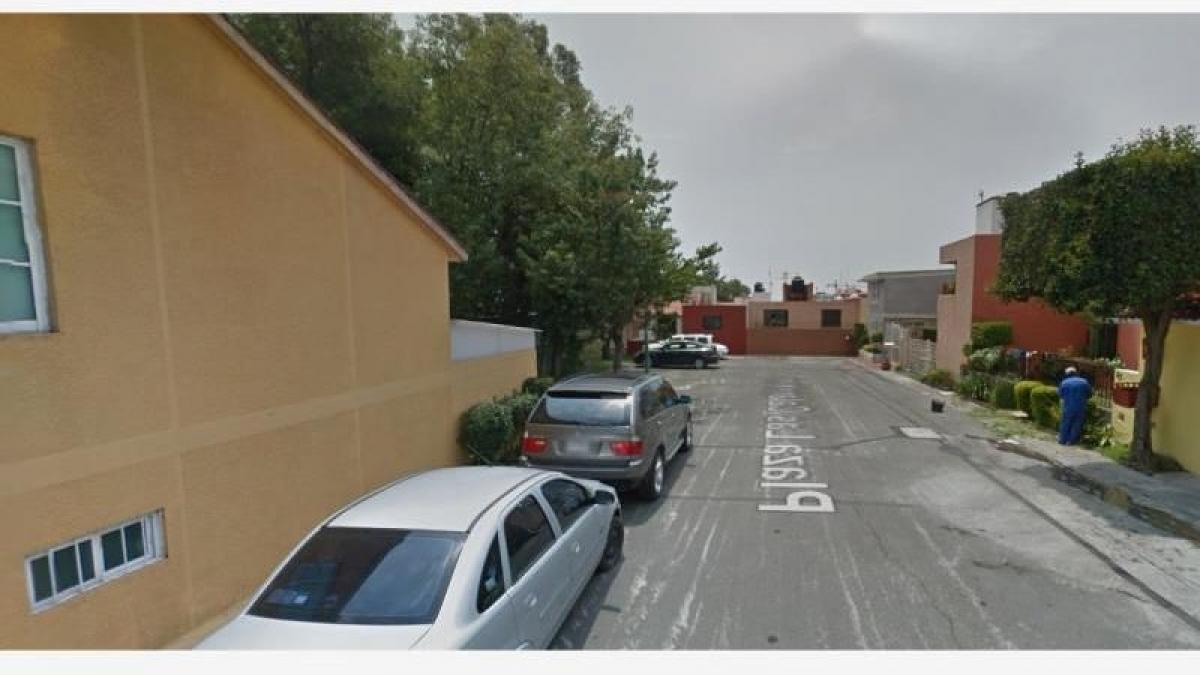 4 bedrooms House in Naucalpan de Juarez, Mexico No. 219604