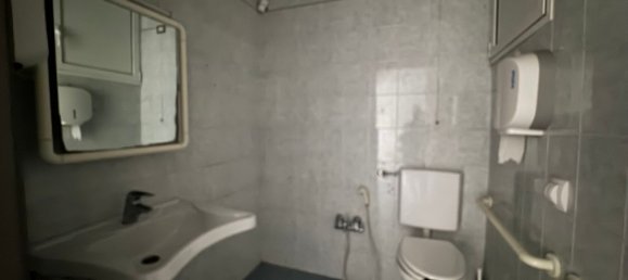 120m² Commercial property in Genoa, Italy No. 128098 13