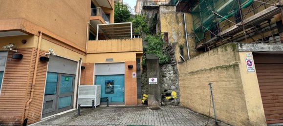 120m² Commercial property in Genoa, Italy No. 128098 24