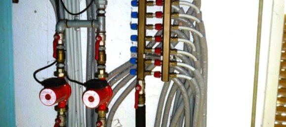 2 bedrooms Villa in Taino, Italy No. 88875 10