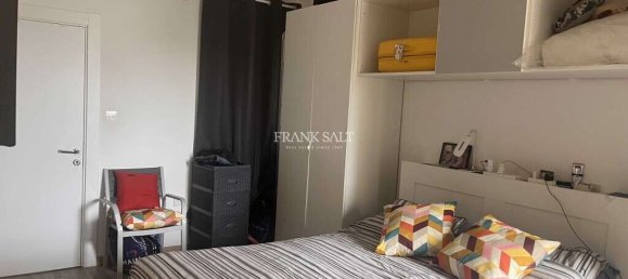 2 bedrooms Penthouse in Tarxien, Malta No. 8149 5