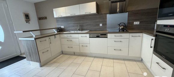 Casa de 4 dormitorios en Chouze-sur-Loire, France No. 246810 7