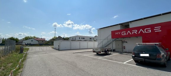 Garage à Wels, Austria No. 129382 2