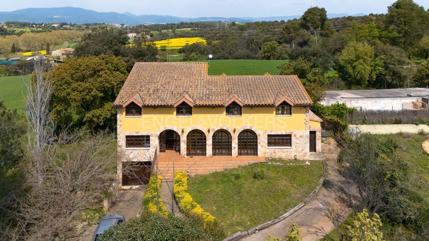 10 bedrooms House in Palau-Solita I Plegamans, Spain No. 80365