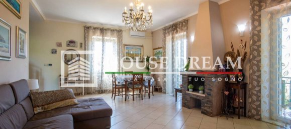 Villa T4 em Ciampino, Italy N.º 327261 7