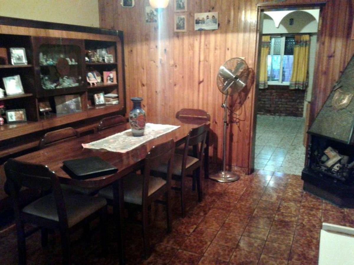 2 Schlafzimmer Wohnung in Moron, Argentina, Nr. 9486