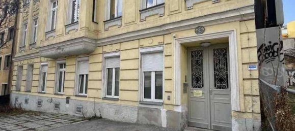 Studio in Rudolfsheim-Funfhaus, Austria No. 23189 2