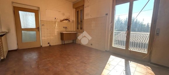 3 rooms Apartment in Carobbio degli Angeli, Italy No. 214692 9