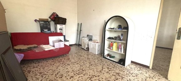 3 rooms Apartment in Carobbio degli Angeli, Italy No. 214692 3