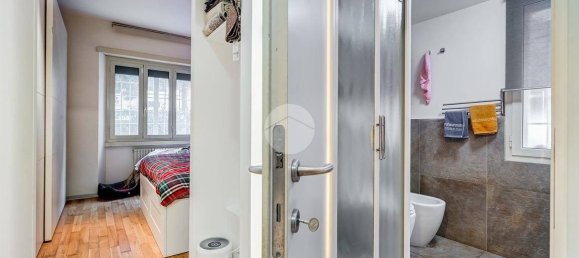 1 bedroom Apartment in Rome, Italy No. 220598 41