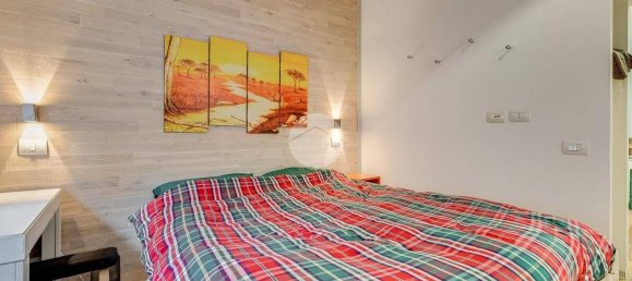 1 bedroom Apartment in Rome, Italy No. 220598 81