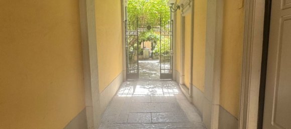 2 bedrooms Apartment in Milan, Italy No. 373163 2