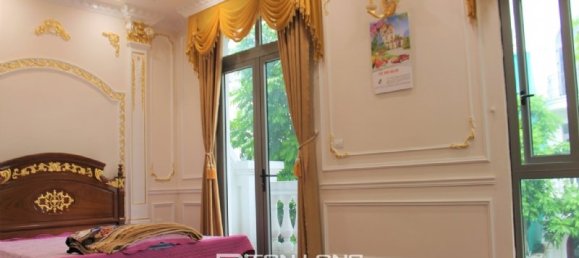 4 bedrooms Villa in Long Bien, Vietnam No. 835 6