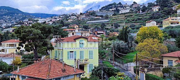 Penthouse T3 em Sanremo, Italy N.º 79374 21