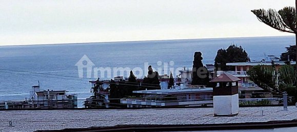 Penthouse T3 em Sanremo, Italy N.º 79374 24