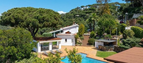 3 bedrooms House in Barcelona, Spain No. 182755 2