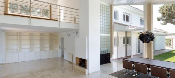 3 bedrooms House in Barcelona, Spain No. 182755 10