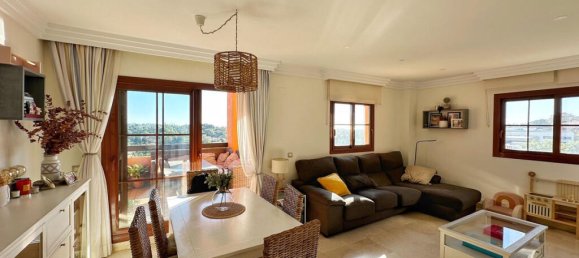 2 chambres Appartement à Benahavis, Spain No. 185296 10