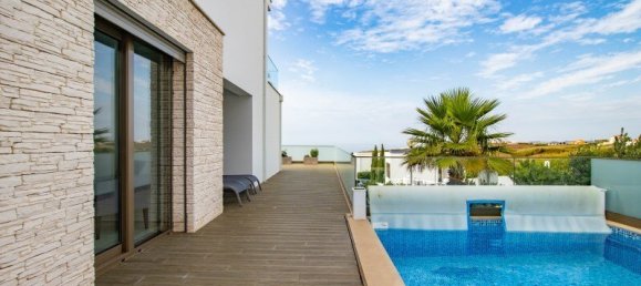 4 bedrooms Villa in Lourinha, Portugal No. 137939 2