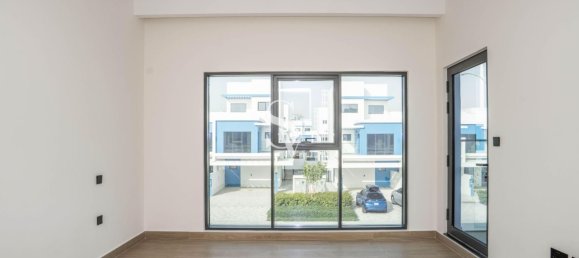 5 Schlafzimmer Stadthaus in Damac Lagoons, UAE, Nr. 188539 7