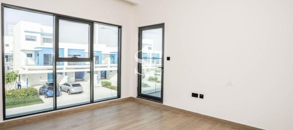 5 Schlafzimmer Stadthaus in Damac Lagoons, UAE, Nr. 188539 22