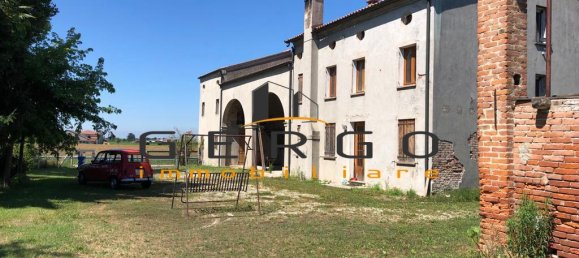 5-Zimmer Garage in Piazzola sul Brenta, Italy, Nr. 2935 4