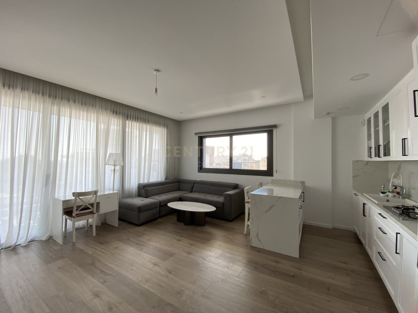 Квартира с 2 спальнями в Гермасойя, Кипр № 3669