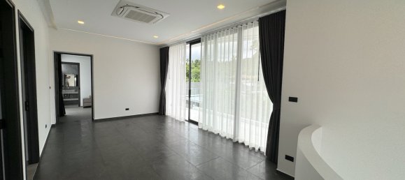 4 bedrooms Cafe / restaurant in Ko Samui, Thailand No. 24674 8