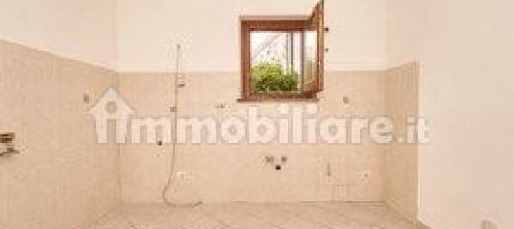 Apartamento de 2 dormitorios en Trevignano Romano, Italy No. 61218 15