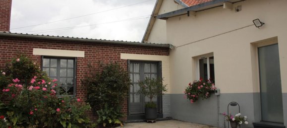 Edificio de 6 dormitorios en Hem-Hardinval, France No. 223188 3