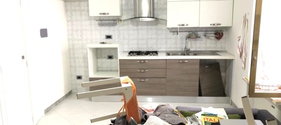 Casa de 5 habitaciónes en Turi, Italy No. 87846 8