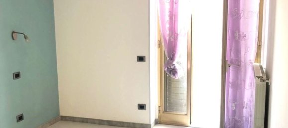 Casa de 5 habitaciónes en Turi, Italy No. 87846 10