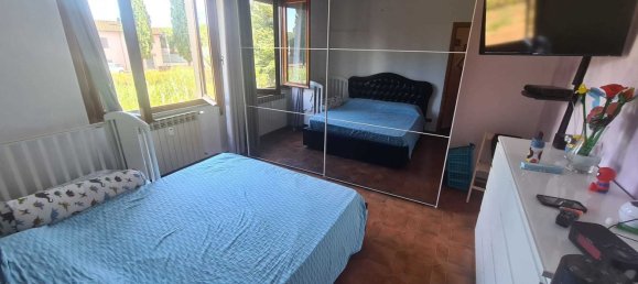 4 rooms Apartment in Sarzana, Italy No. 113450 6